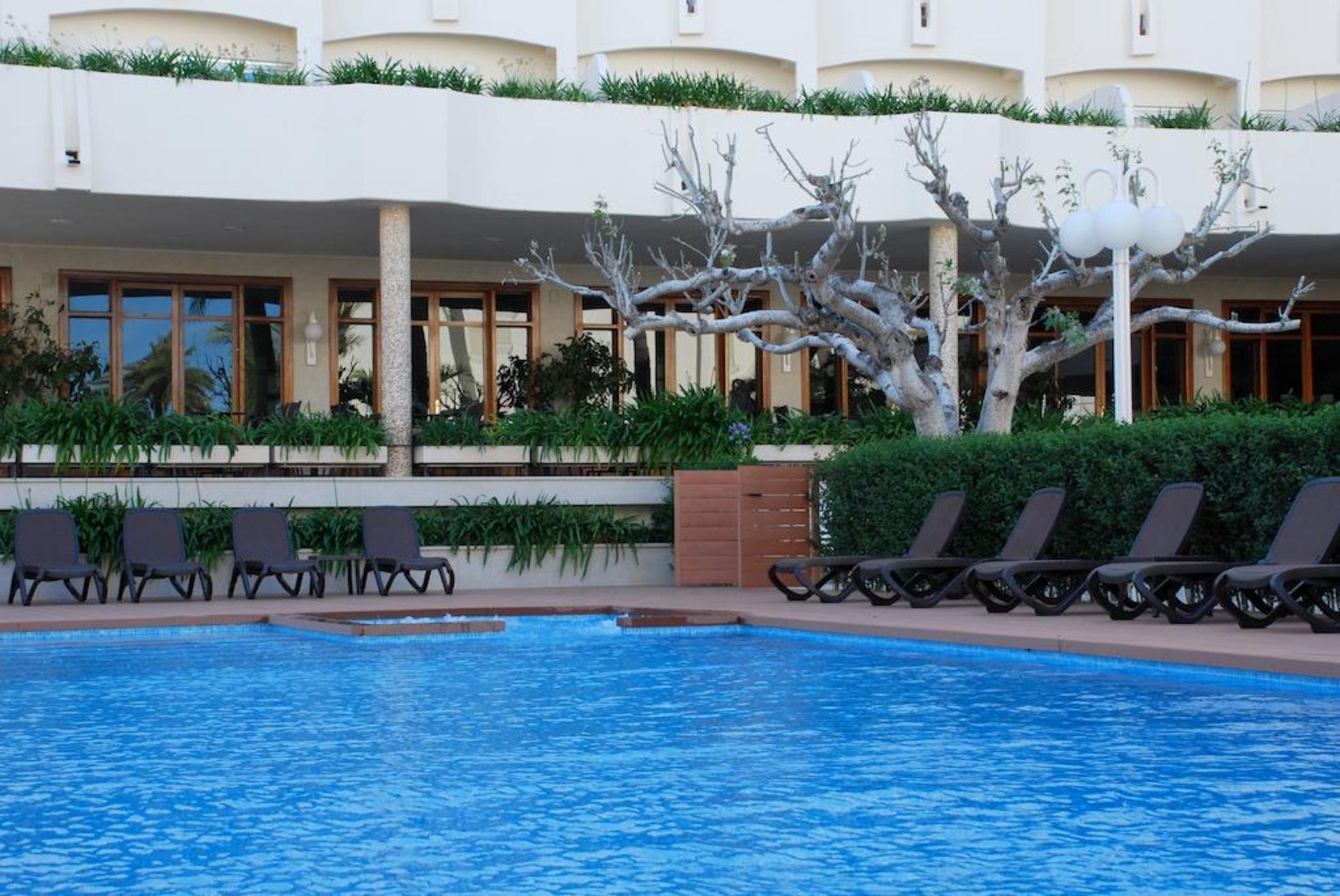 Hotel Los Robles Gandía Exterior photo