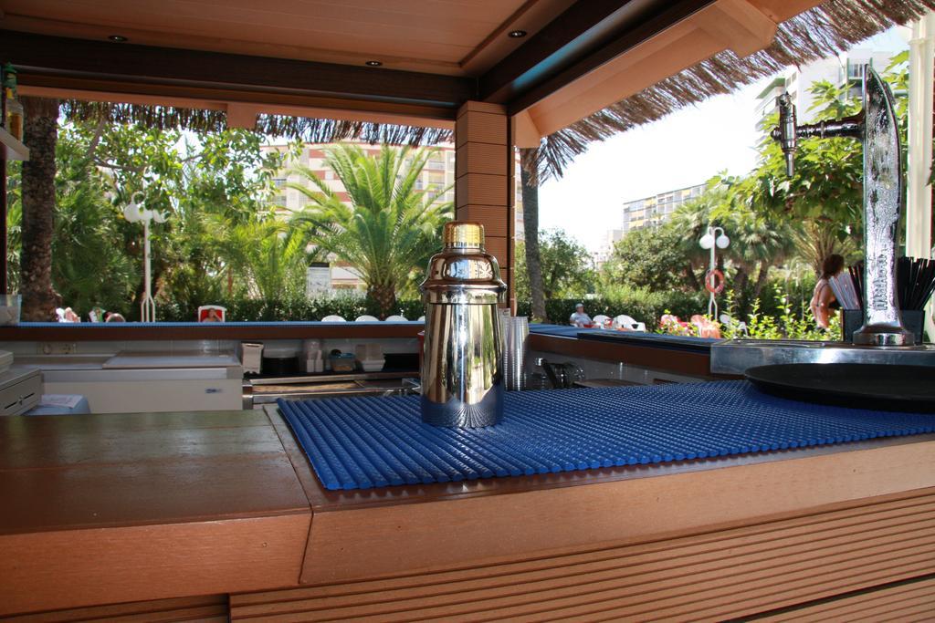 Hotel Los Robles Gandía Exterior photo