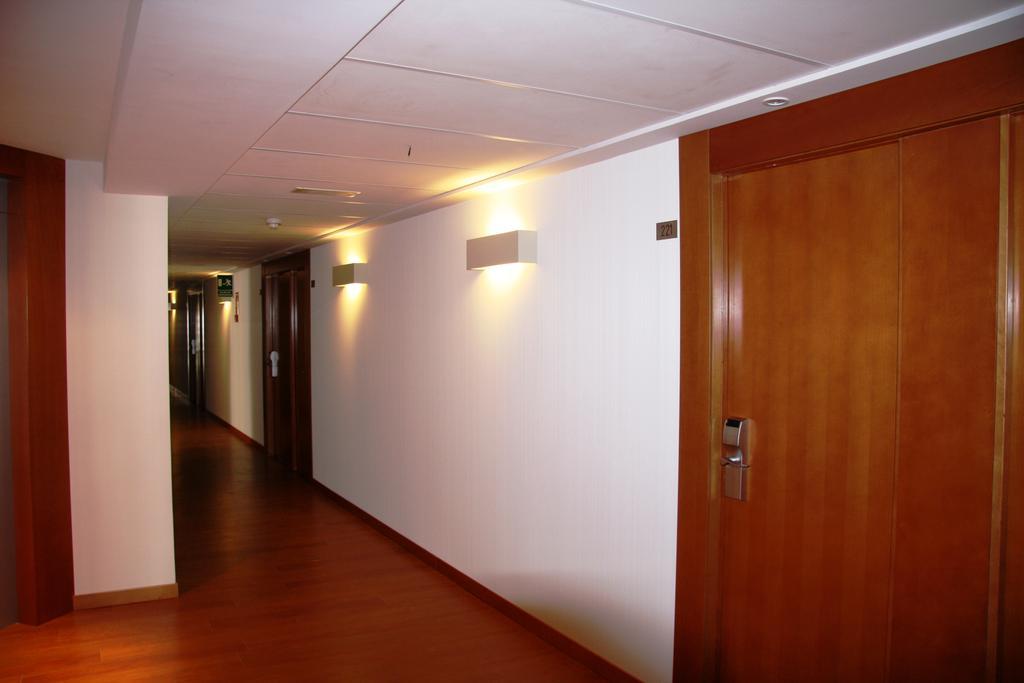 Hotel Los Robles Gandía Exterior photo